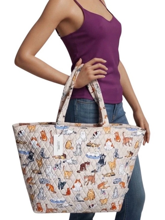 Vera Bradley Handbags - Vera Bradley Large Travel Tote A Cat's Life Zip Top Quilted Cotton Bag Kitty NWT